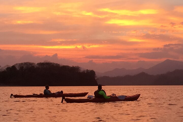 Paquera Sunset and Full Moon Kayak Tour - Photo 1 of 7